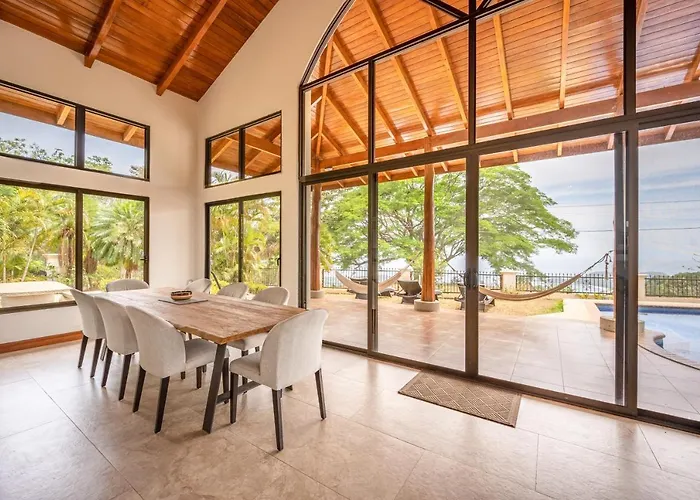 Casa Carrillo * Buenos Aires (Guanacaste)